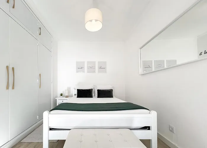 アパート Rocha Candimar Salvia ポルティマン